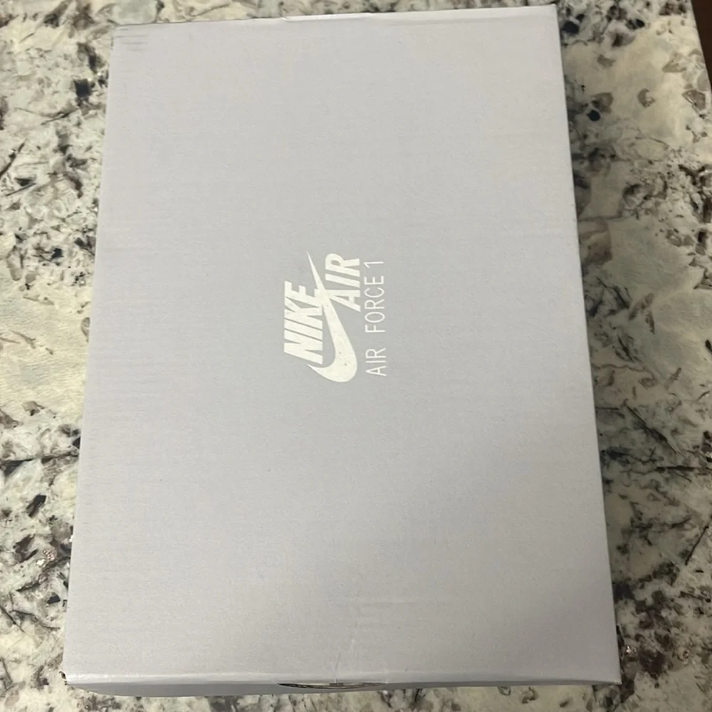 AIR FORCE 1 - Picture 11 of 11